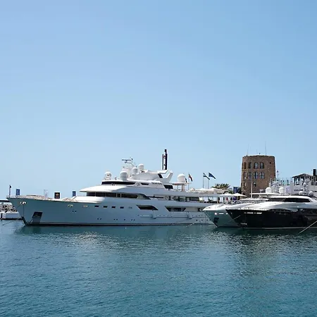 By Riva - Beautiful 1 Bedroom Chic In Banus Gardens Apartamento