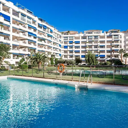 By Riva - Beautiful 1 Bedroom Chic In Banus Gardens Апартаменти Марбелья