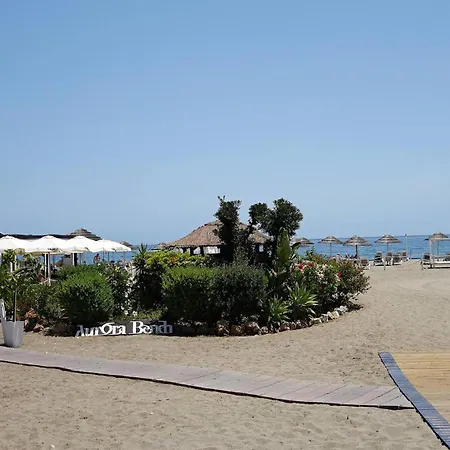 By Riva - Beautiful 1 Bedroom Chic In Banus Gardens 公寓