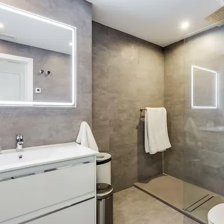 By Riva - Beautiful 1 Bedroom Chic In Banus Gardens Apartment