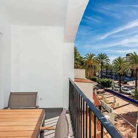By Riva - Beautiful 1 Bedroom Chic In Banus Gardens Lägenhet *
