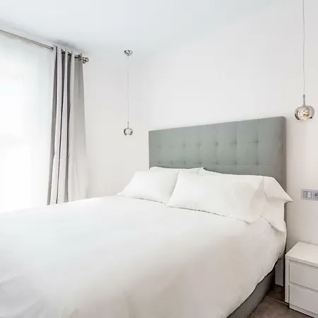 By Riva - Beautiful 1 Bedroom Chic In Banus Gardens