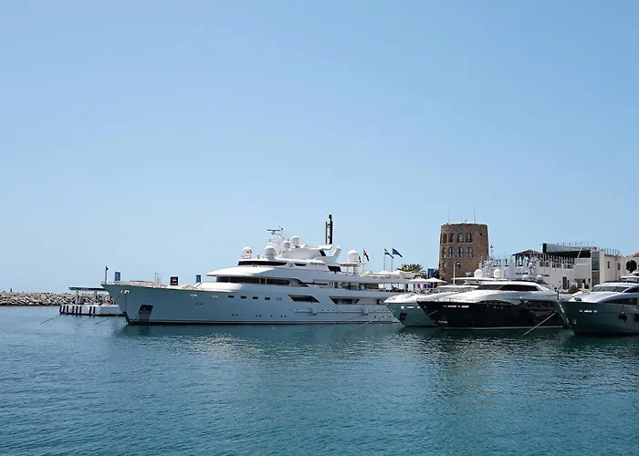 By Riva - Beautiful 1 Bedroom Chic In Banus Gardens 公寓
