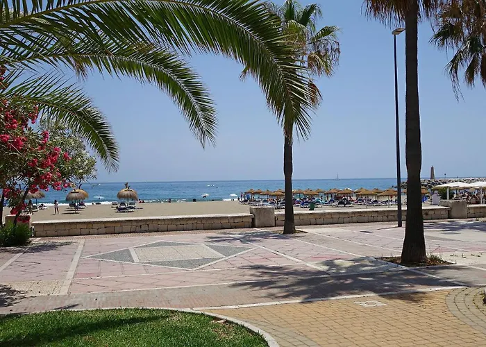 By Riva - Beautiful 1 Bedroom Chic In Banus Gardens 公寓
