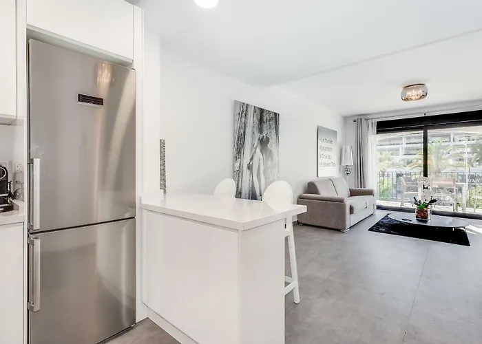 Lejlighed By Riva - Beautiful 1 Bedroom Chic In Banus Gardens *