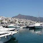 By Riva - Beautiful 1 Bedroom Chic In Banus Gardens