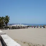 By Riva - Beautiful 1 Bedroom Chic In Banus Gardens